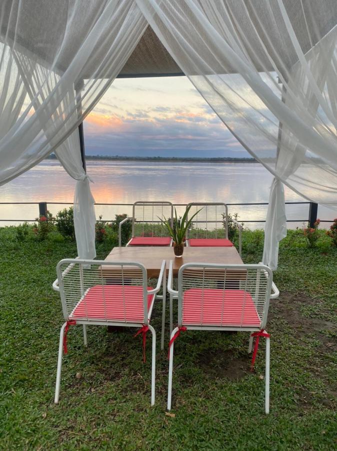 The Riviera Champasak Hotel Buitenkant foto