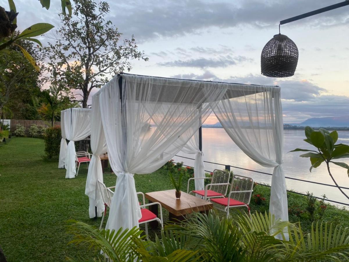 The Riviera Champasak Hotel Buitenkant foto